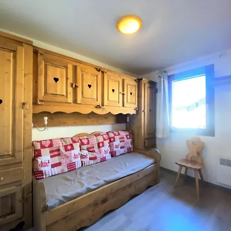 Reine Blanche - -2 Pieces Dans Calme Mae-3804 Val Thorens