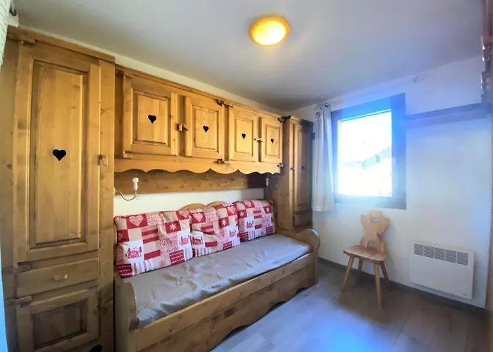 Reine Blanche - -2 Pieces Dans Calme Mae-3804 Val Thorens